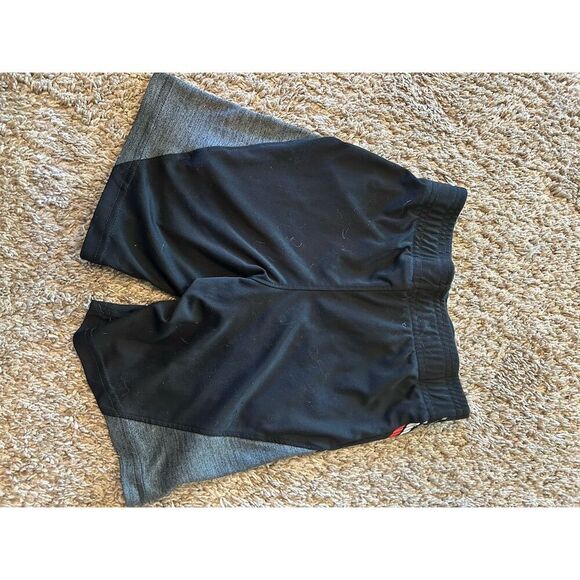 Jumping Beans Boys Star Wars Athletic Shorts Black Size 5 - Picture 4 of 4